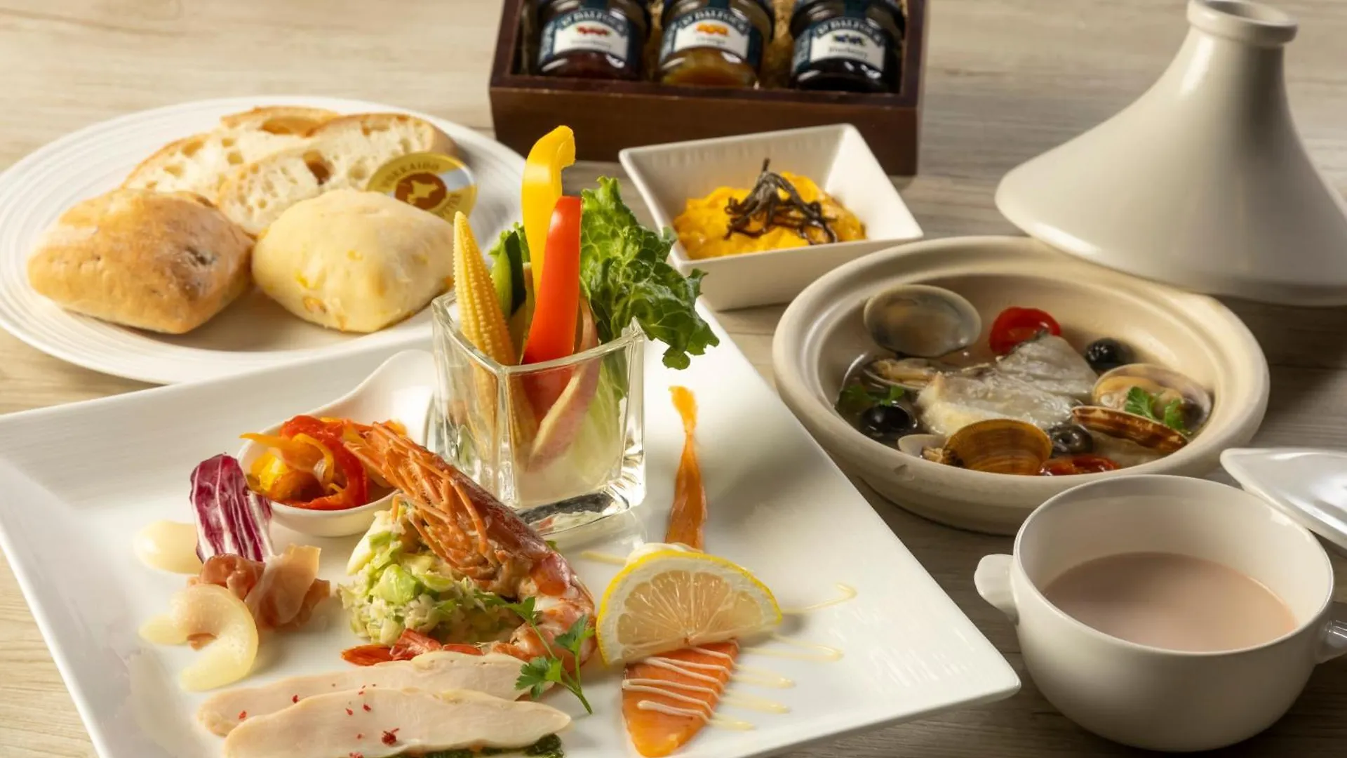 Kushiro Century Castle Hotel 4*,