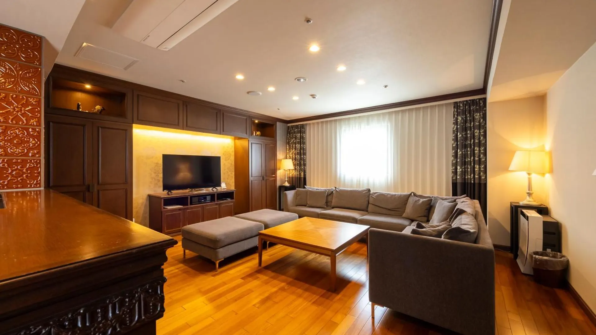 Kushiro Century Castle Hotel