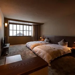 Asahidake Yumoto Yukomanso Ryokan