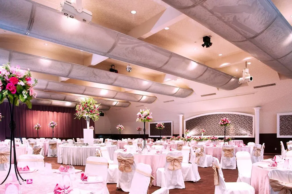 Kushiro Century Castle Hotel 4*,  Japan